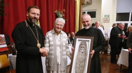 Патріарх Святослав закликав австралійських українців у Перті не боятися їхати в Україну.(ФОТО)